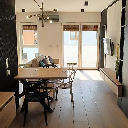 Kima Bazantow 44 Апартаменты