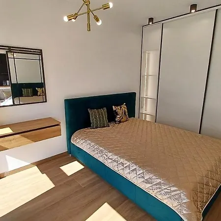 Kima Bazantow 44 Apartment *