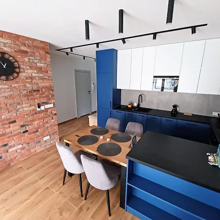 Kima Bazantow 44 * Kattowitz