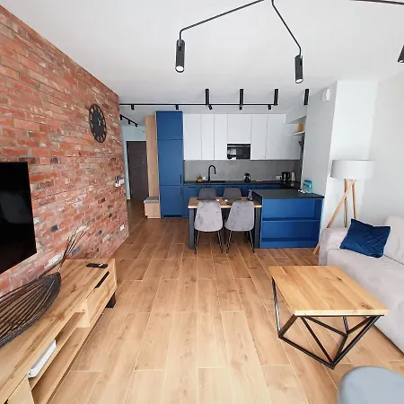 Kima Bazantow 44 Apartment *